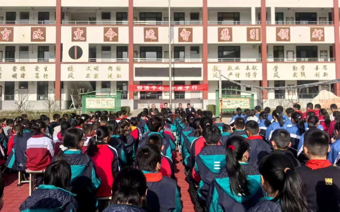 榆林横山公安多维度筑牢安全防线