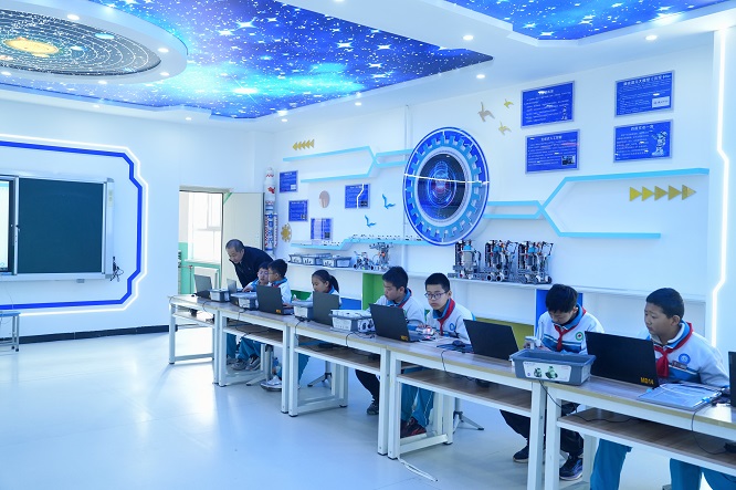 榆林市府谷县：多维度发力 打造县域教育发展新亮点