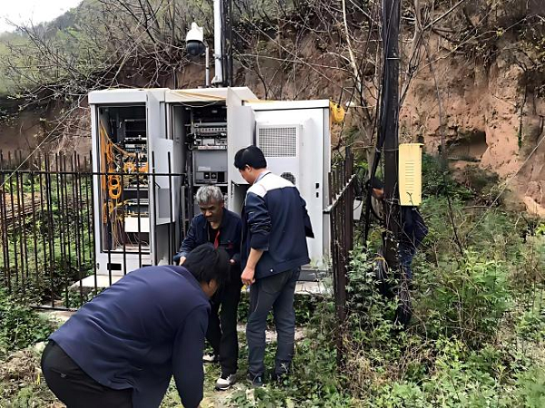 <b>宝鸡市太白县王家堎镇：大山深处信号满格 幸福群众笑面如花</b>