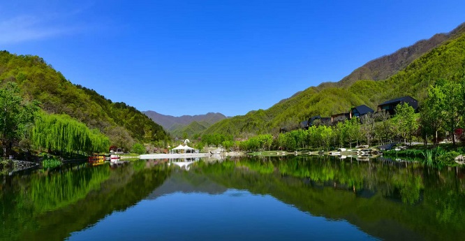 <b>商洛市柞水县云山湖：从“深山沟”到“康养谷”  　　</b>