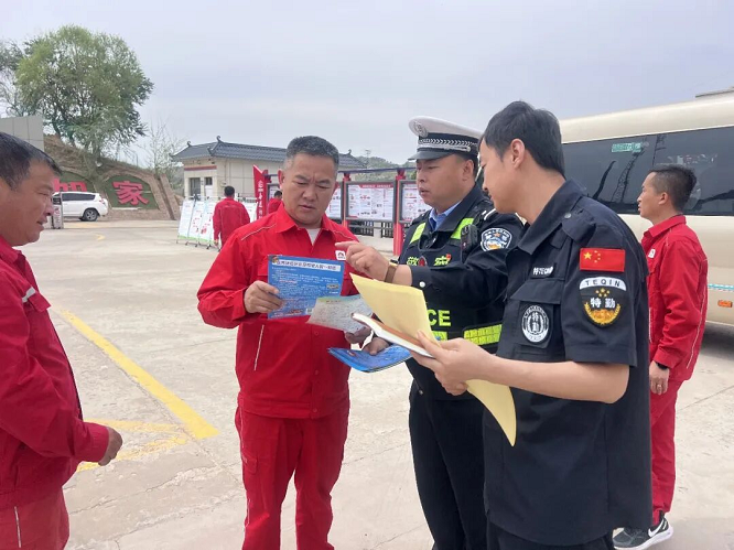 <b>榆林市靖边县：法润初夏 “典”亮生活   </b>