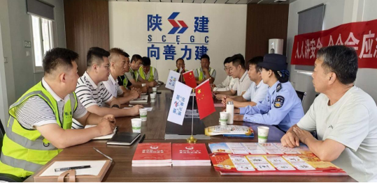 商洛市商州区司法局联合杨峪河镇开展涉企行政执法暨法治宣传