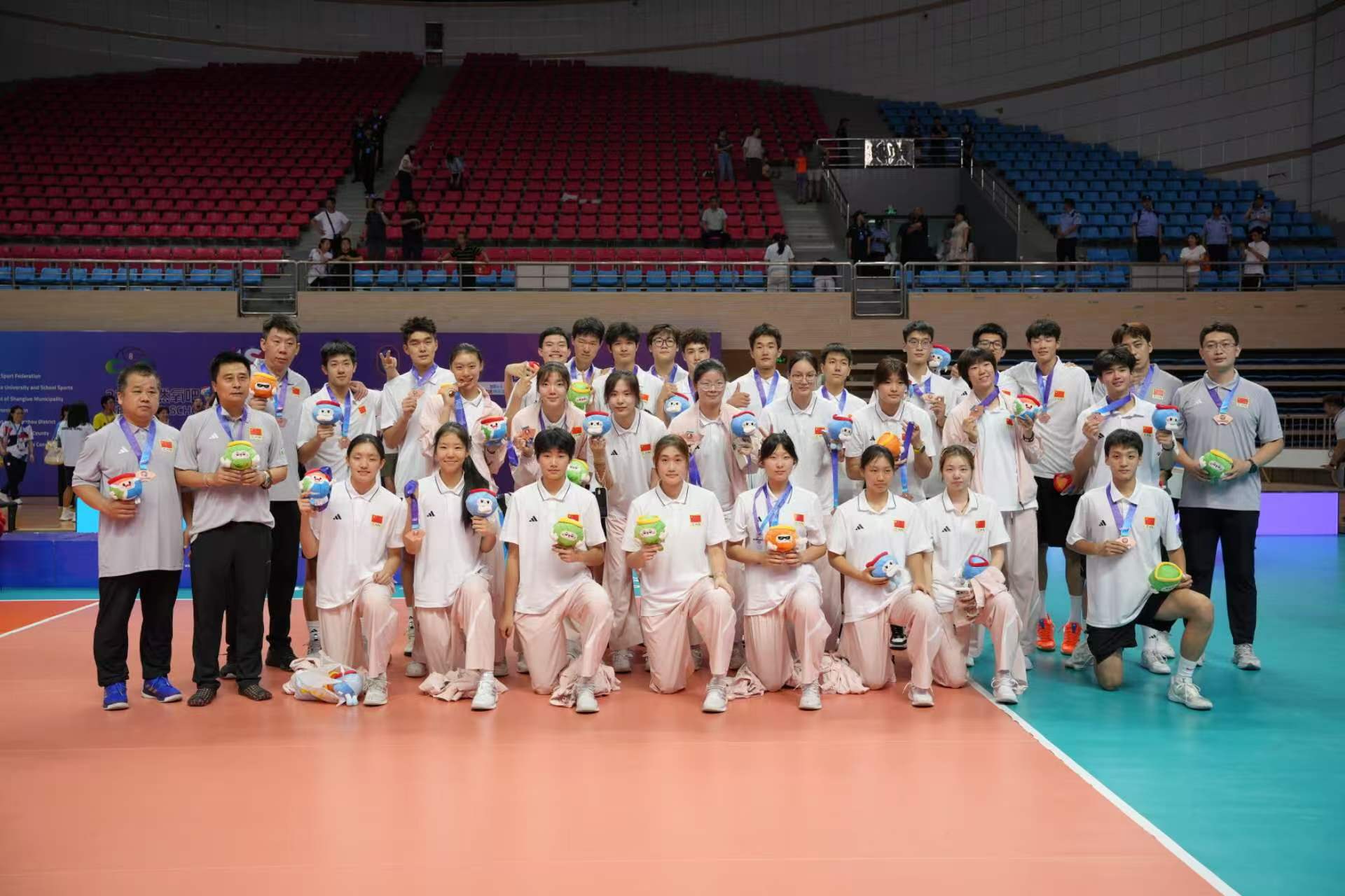 <b>2026世界中学生排球锦标赛在商洛闭幕</b>