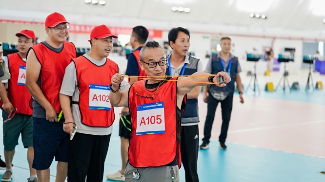 <b>五级联赛落地丹凤 商洛首届弹弓争霸赛点燃群众体育热情  </b>