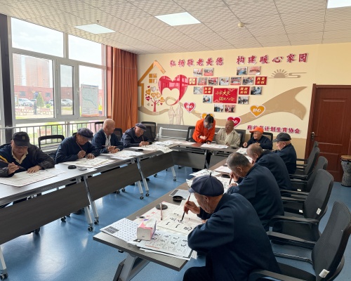 <b>榆林市府谷县将民生关切转化为精细化治理举措、具象化幸福成果</b>