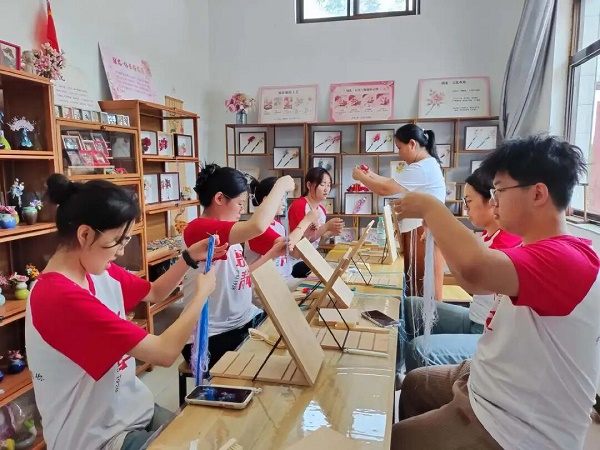 铜川市王益区：非遗研学润童心 缤纷活动点亮夏日时光