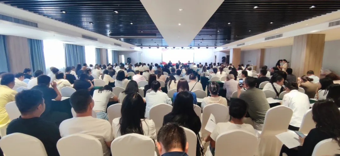<b>榆林市榆阳区开展物业基层治理暨业主组织规范化建设专题培训</b>