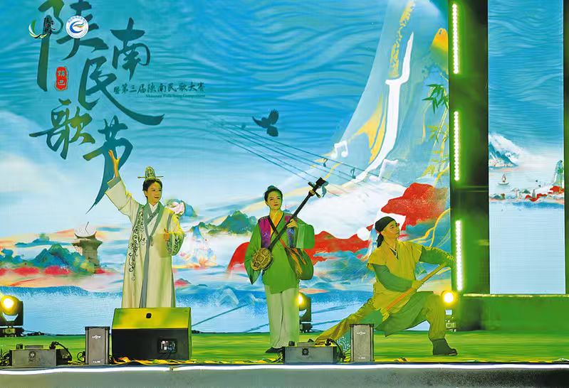 商洛市山阳县漫川关镇：千年古调活起来  