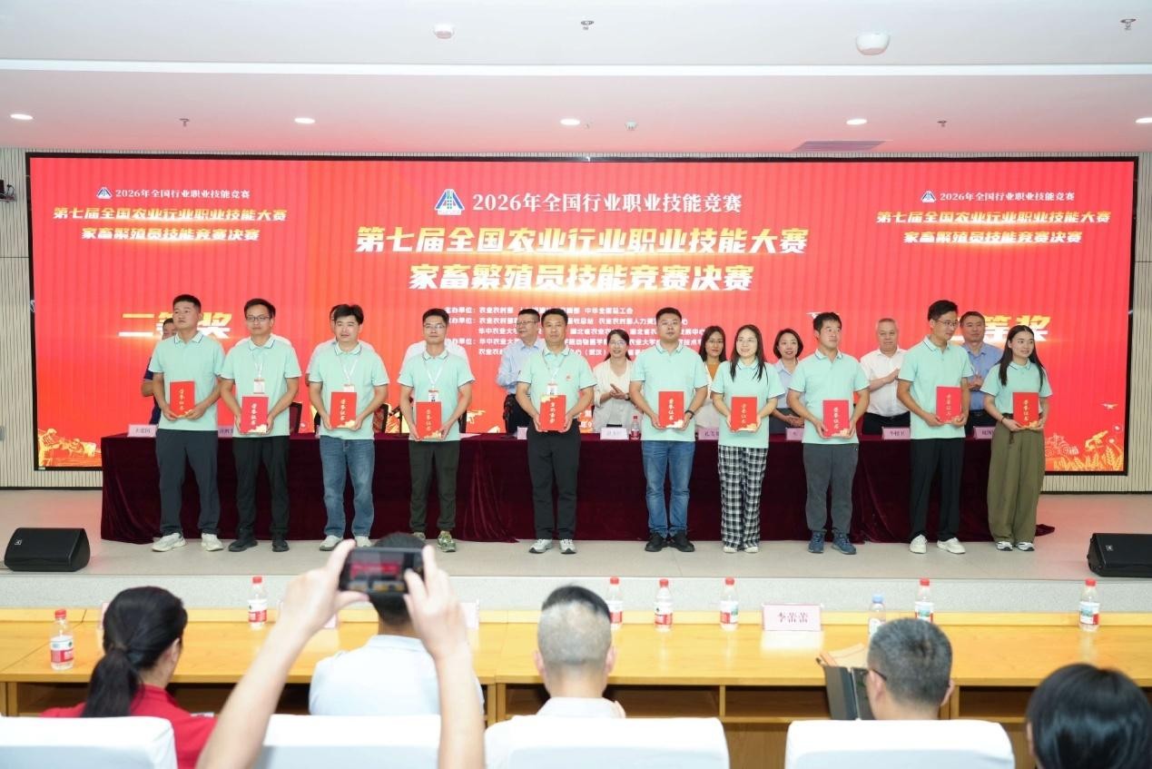 <b>国赛突破！唐山选手周建国荣获全国二等奖——冀东试验站以赛育才结硕果</b>
