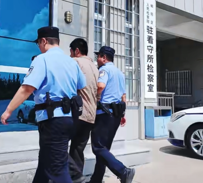 <b>因多次偷“刮刮乐”彩票，榆林一男子反复被拘  </b>