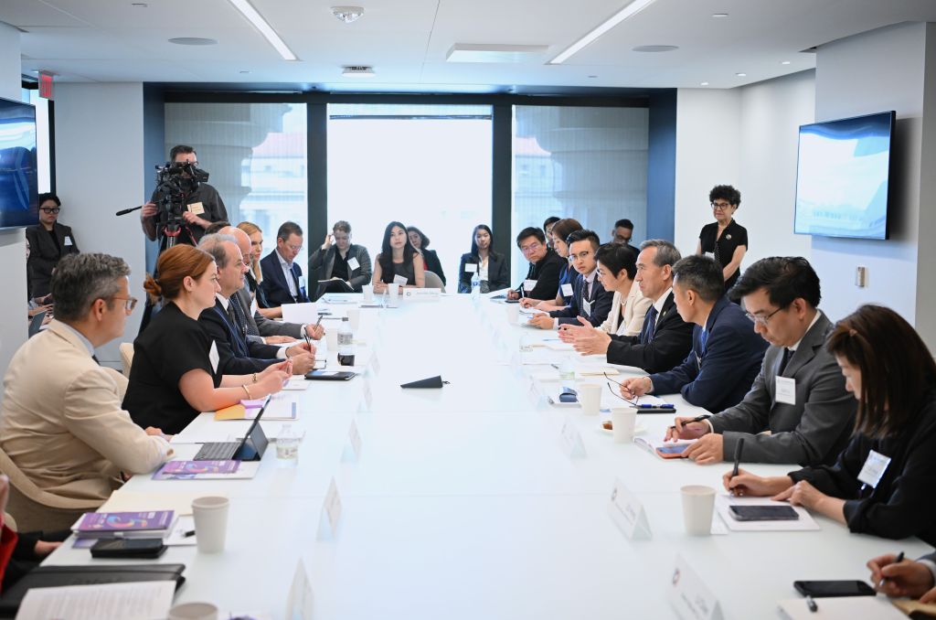 共同擘画中美关系新篇章——写在习近平主席对美国进行国事访