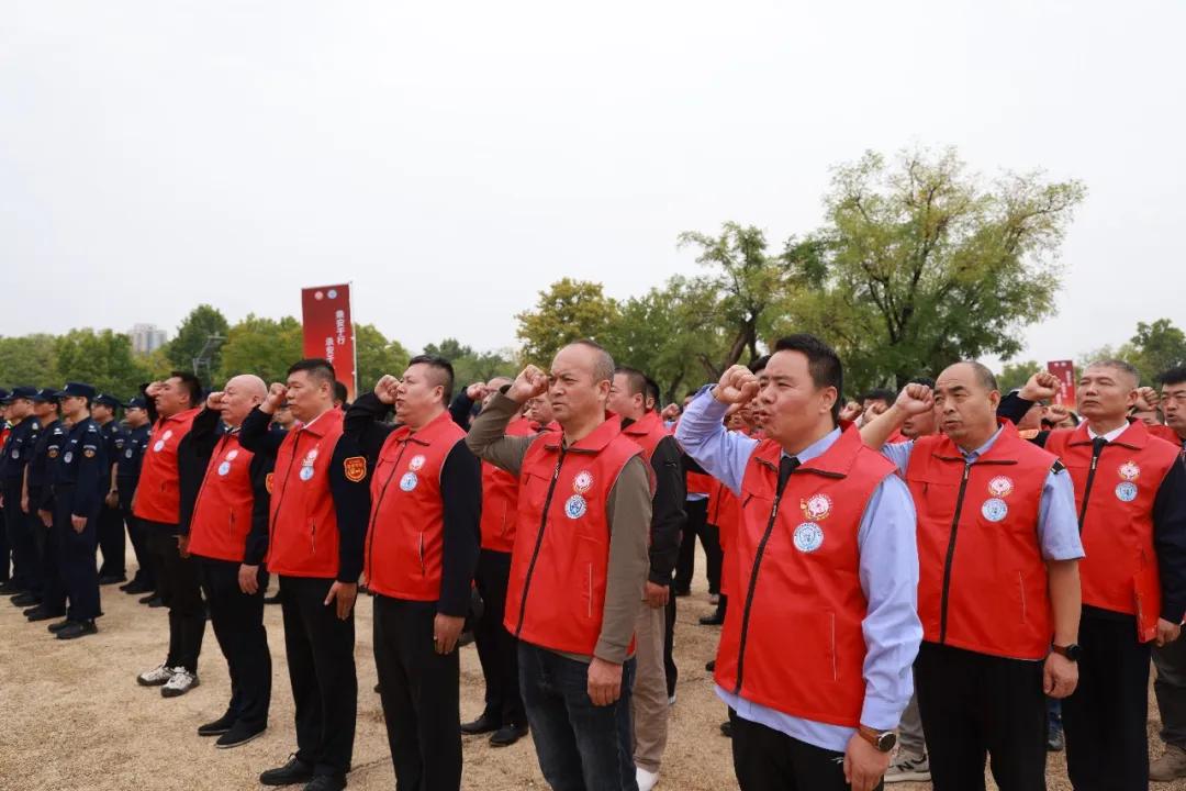 西安首支“乘安义警”组建，公交出租网约车从业者可加入