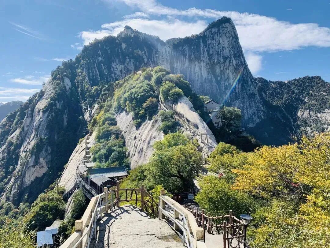 国庆游华山注意！成人门票半价、长空栈道停开