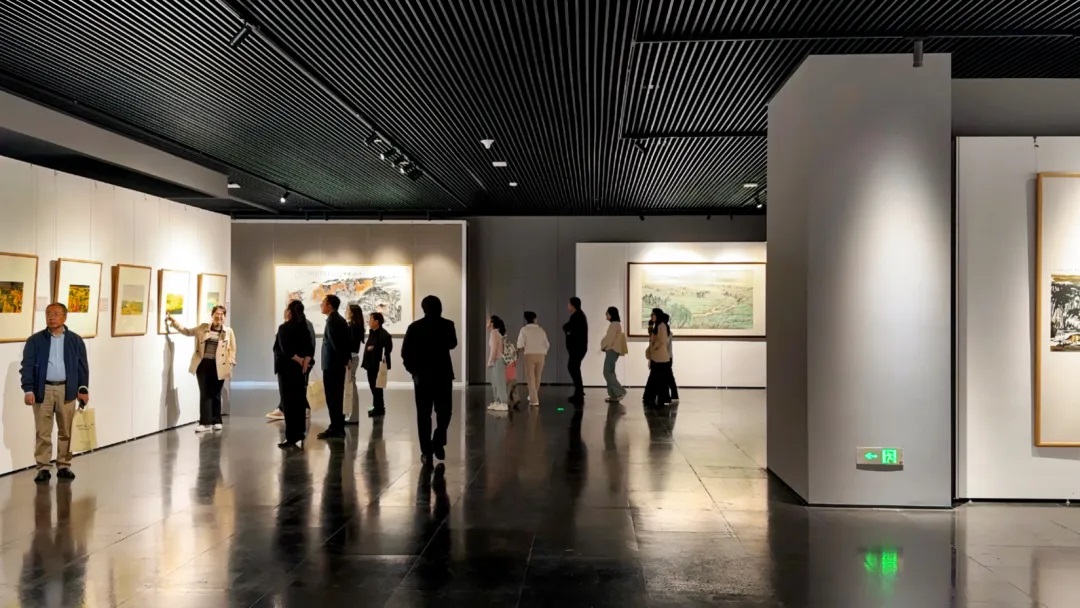 驼城专属画展上线！70余位艺术家的限定作品带你解锁笔墨里的