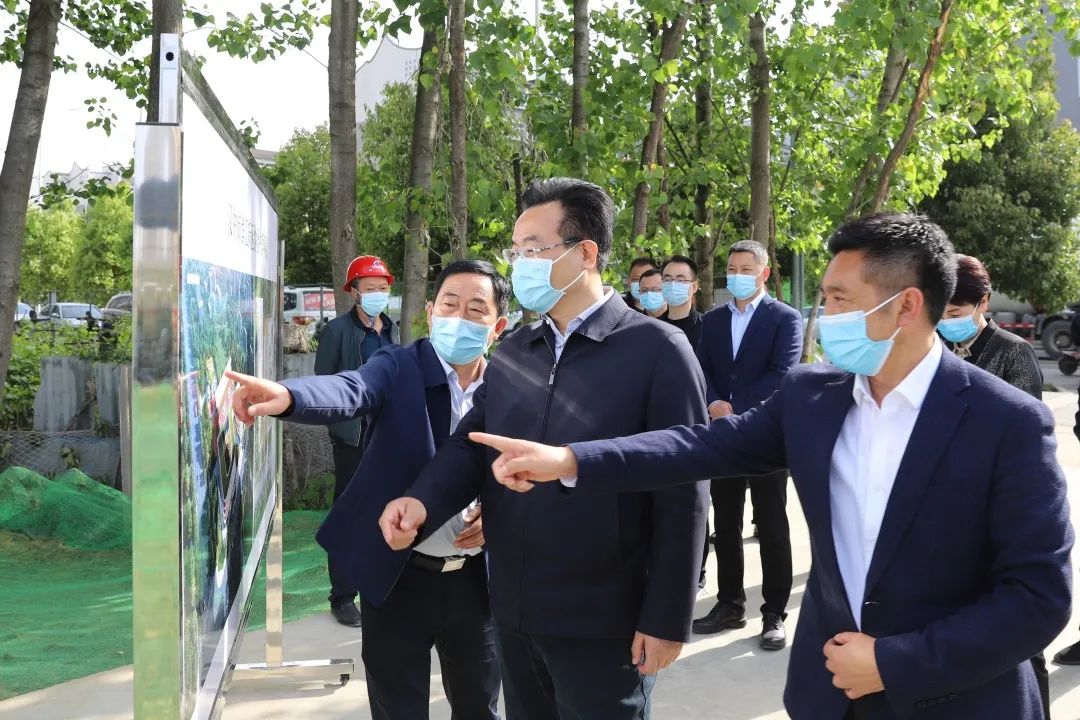 <b>汉中市委书记钟洪江调研中心城区学校建设、易涝点治理、断头路打通等</b>