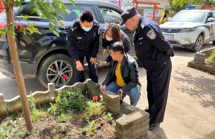 <b>宝鸡高新区禁毒办联合多部门开展禁种铲毒活动</b>