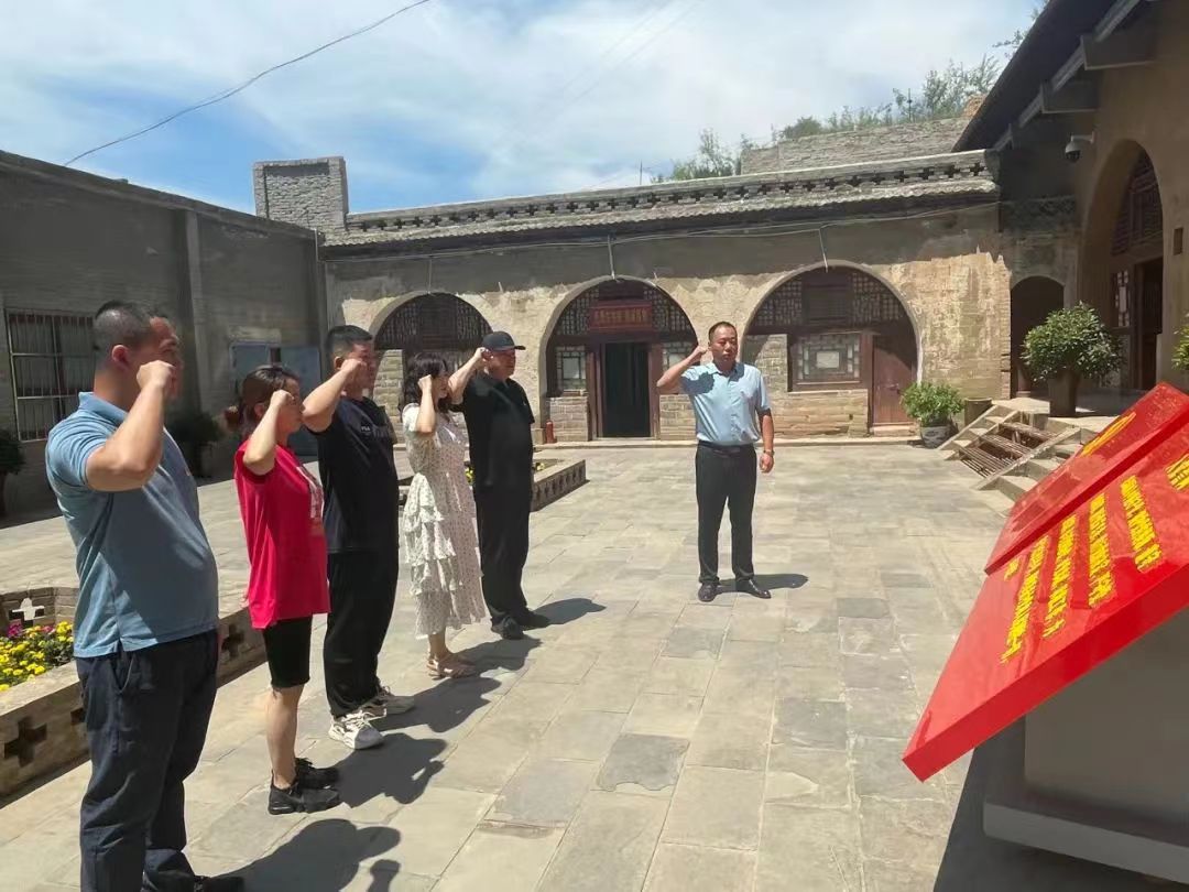 <b>榆林福彩中心赴神泉堡革命纪念馆开展主题党日活动</b>