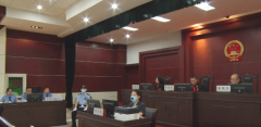 <b>渭城法院院长带头开示范庭 敲响庭审观摩活动第一槌</b>