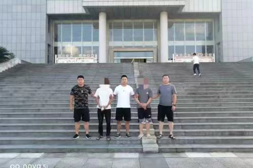 <b>旬阳警方成功抓获2名涉养老诈骗案网上逃犯</b>