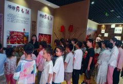 <b>靖边县文化馆组织第十期公益培训学员开展研学实践活动</b>