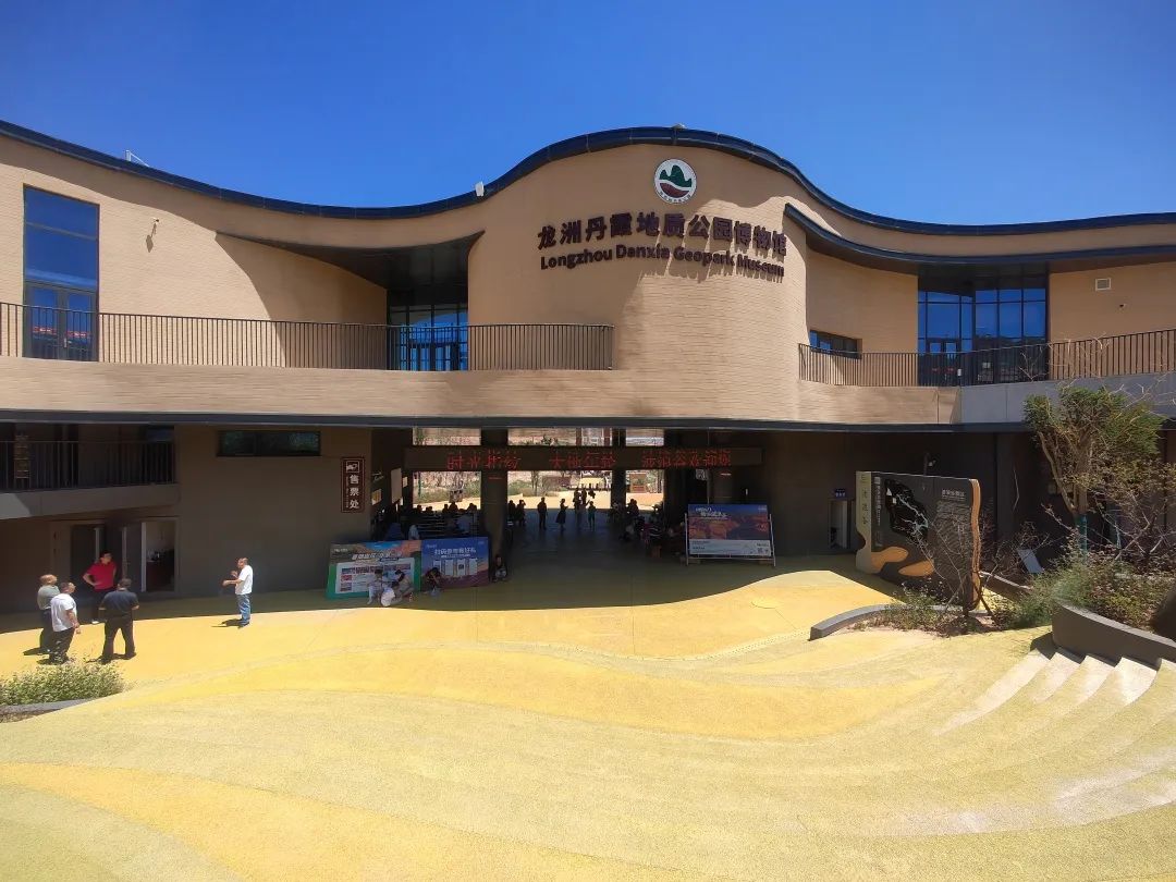 <b>首个“全国生态日 ” 靖边县人民法院在行动</b>