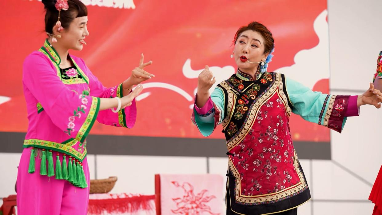 呼和浩特：让非遗在现代生活中绽放光彩