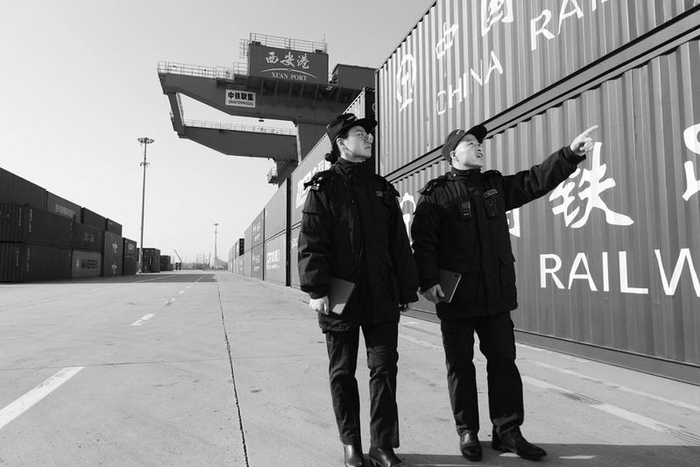 <b>2025年中欧班列（西安）开行量突破6000列，创历史新高</b>