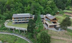 <b>四川：小剑山崖壁下的蝶变 双旗美村绘就乡村振兴新画卷</b>