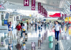 <b>西安机场暑运运送旅客936.4万人次，创历史新高</b>
